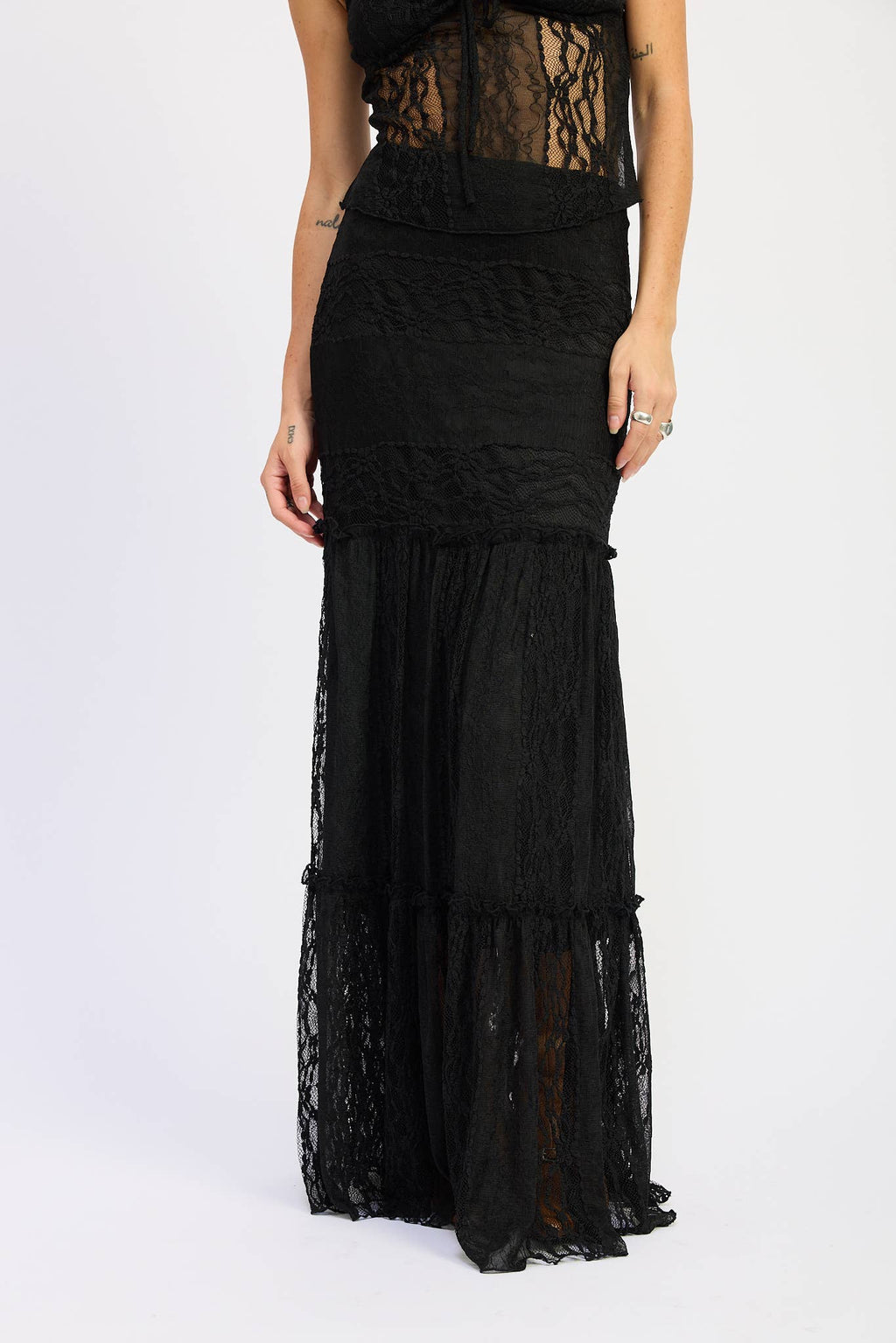 Savannah Lace Maxi Skirt- Black