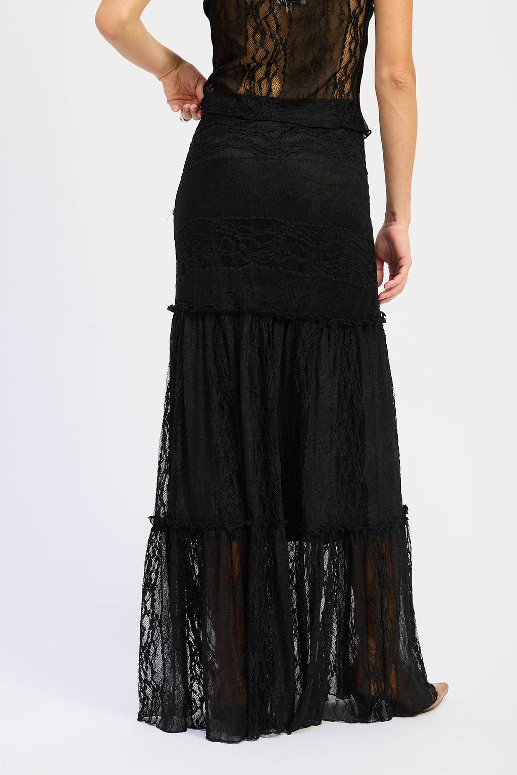 Savannah Lace Maxi Skirt- Black