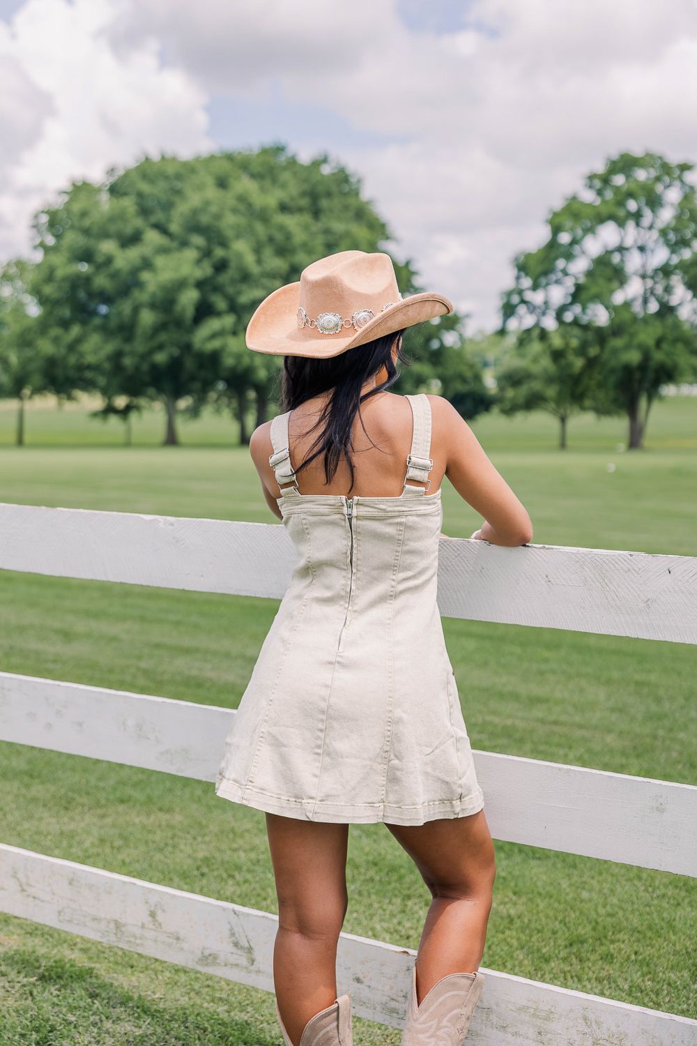 Stampede Buckle Dress -Sand